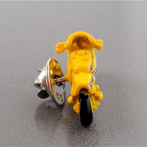 Yellow Motorcycle Lapel Tie Pin Metal 1.06" Racing Bike Collector Item Gift Box - Picture 6 of 11